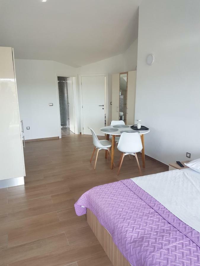 Apartmani Ivkovic 푼타나 외부 사진